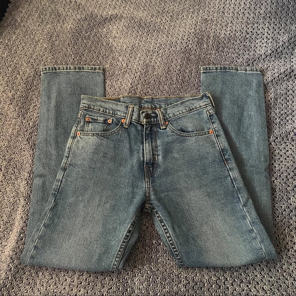 Women’s Levi Jeans